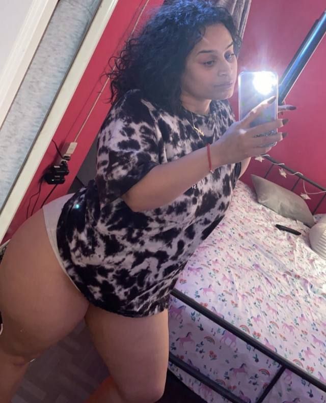 Hello Guys Am Mary available now Come Smack it For Me 👋🏼 i Squirt💦 👅 24/7 Available for Outcall, Incall,CarFun🚗 and FaceTime😍 - Image 3